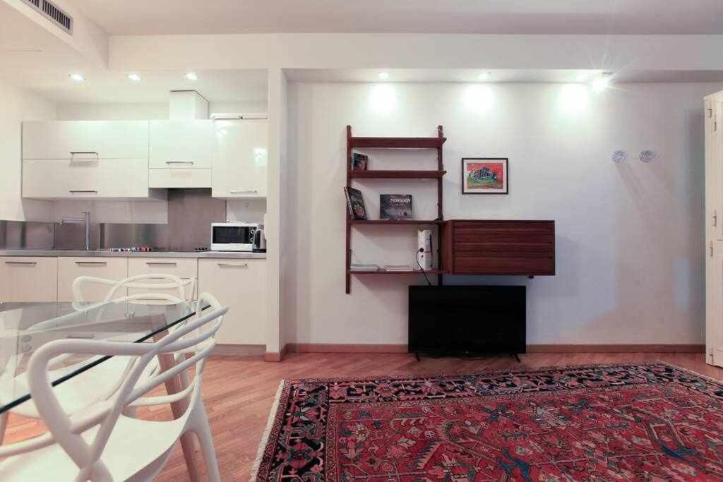 Brera Area Lovely Apt Close To Piazza Duomo Milano Eksteriør billede